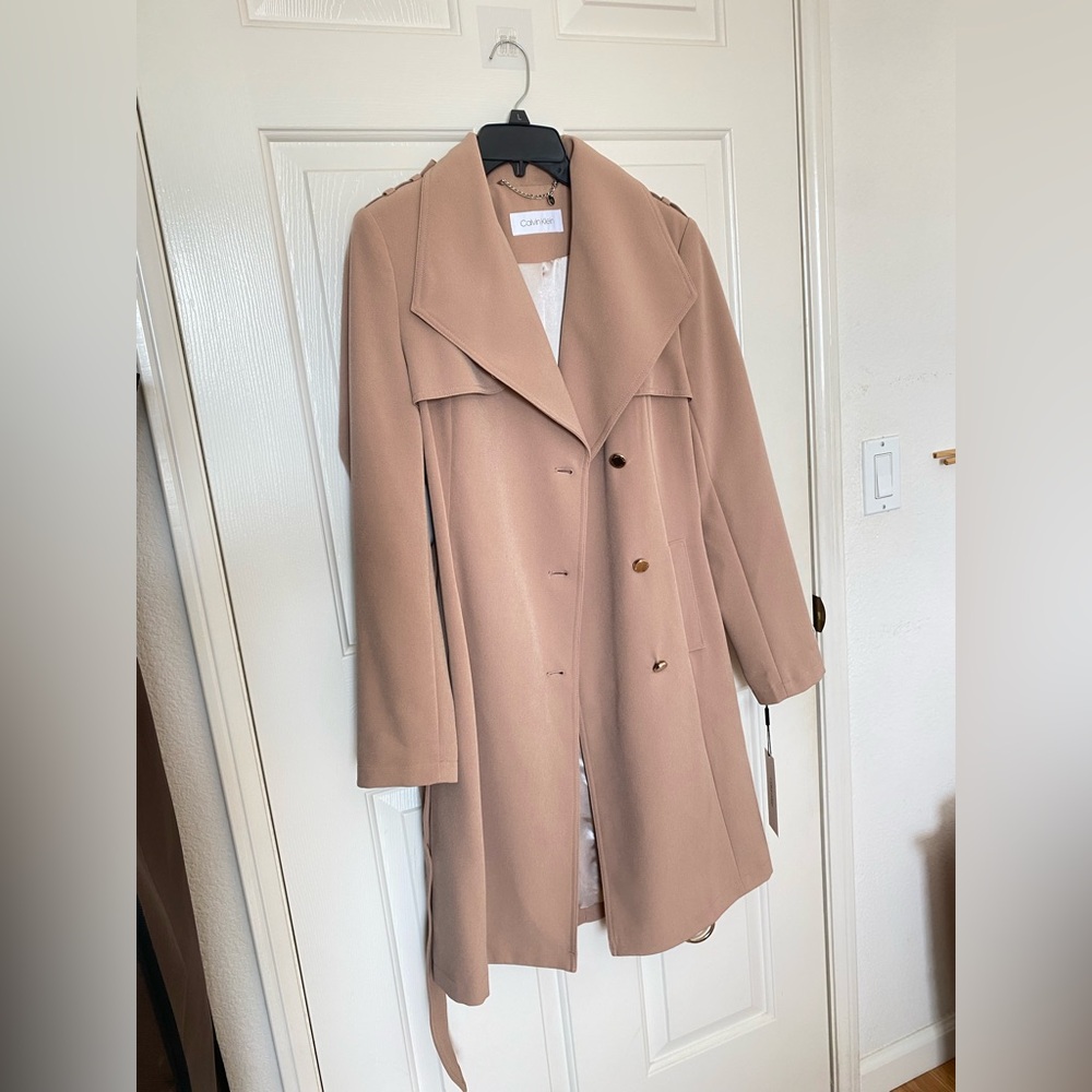 Elegant Calvin Klein Women's Coat